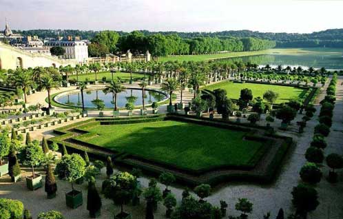 園林(lín)綠(lǜ)化(huà)