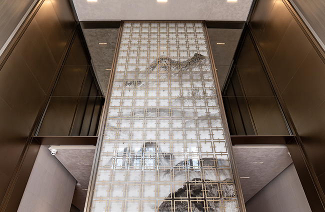 光(guāng)彩國(guó)際